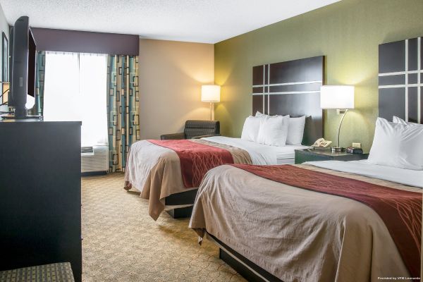 Comfort Inn & Suites Maumee - Toledo (I80-90)